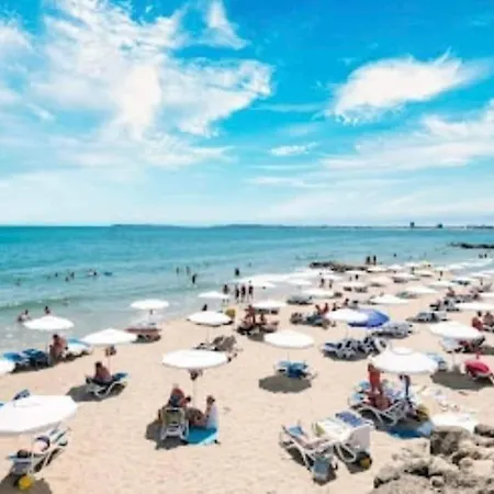 Apartament в отеле Premier Święty Włas